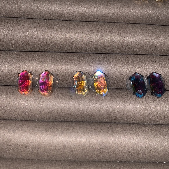 Kendra Scott Betty Dichroic glass studs - Picture 2 of 3